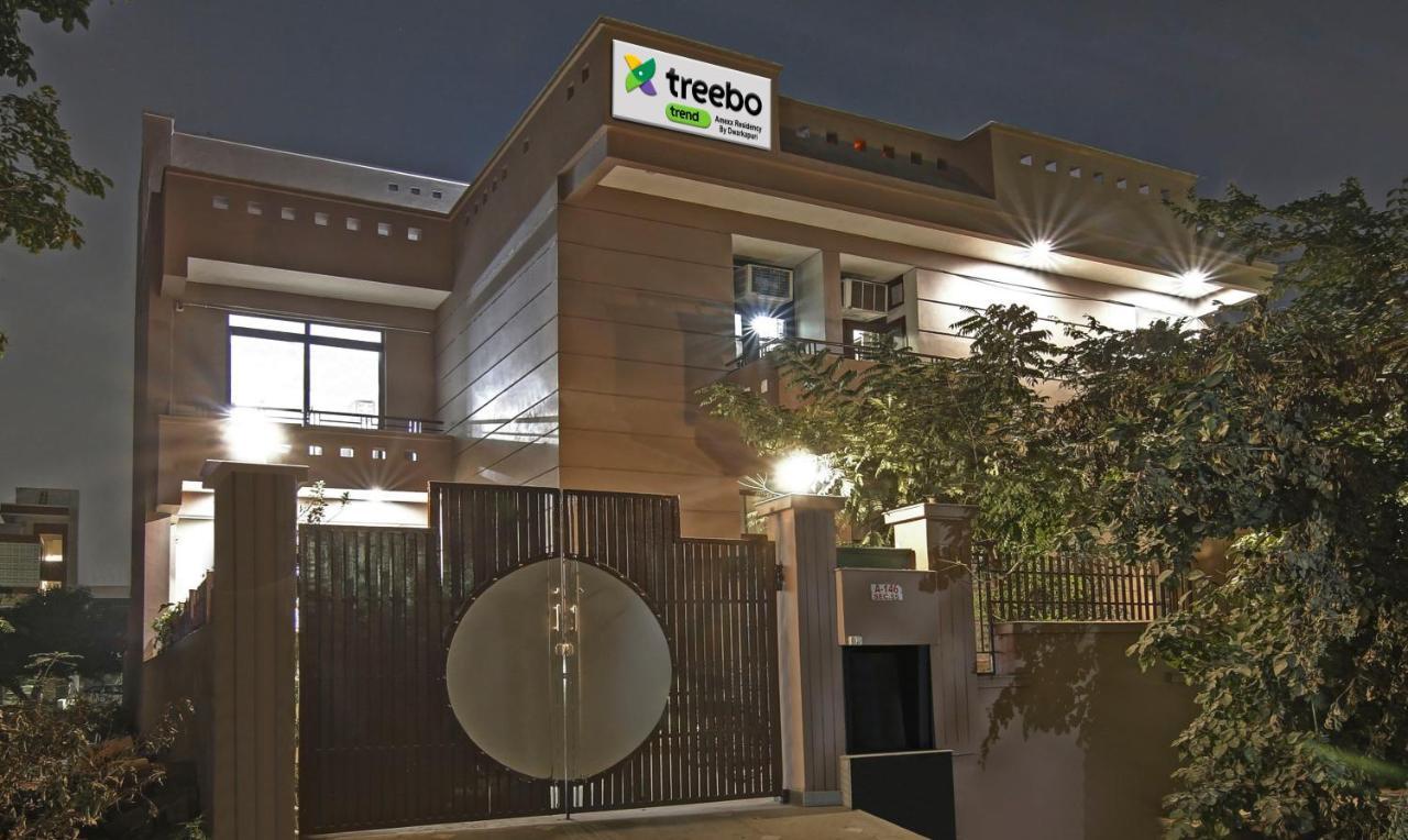 Treebo Trend Amexx Golf Course Road Hotel Gurgaon Exterior foto